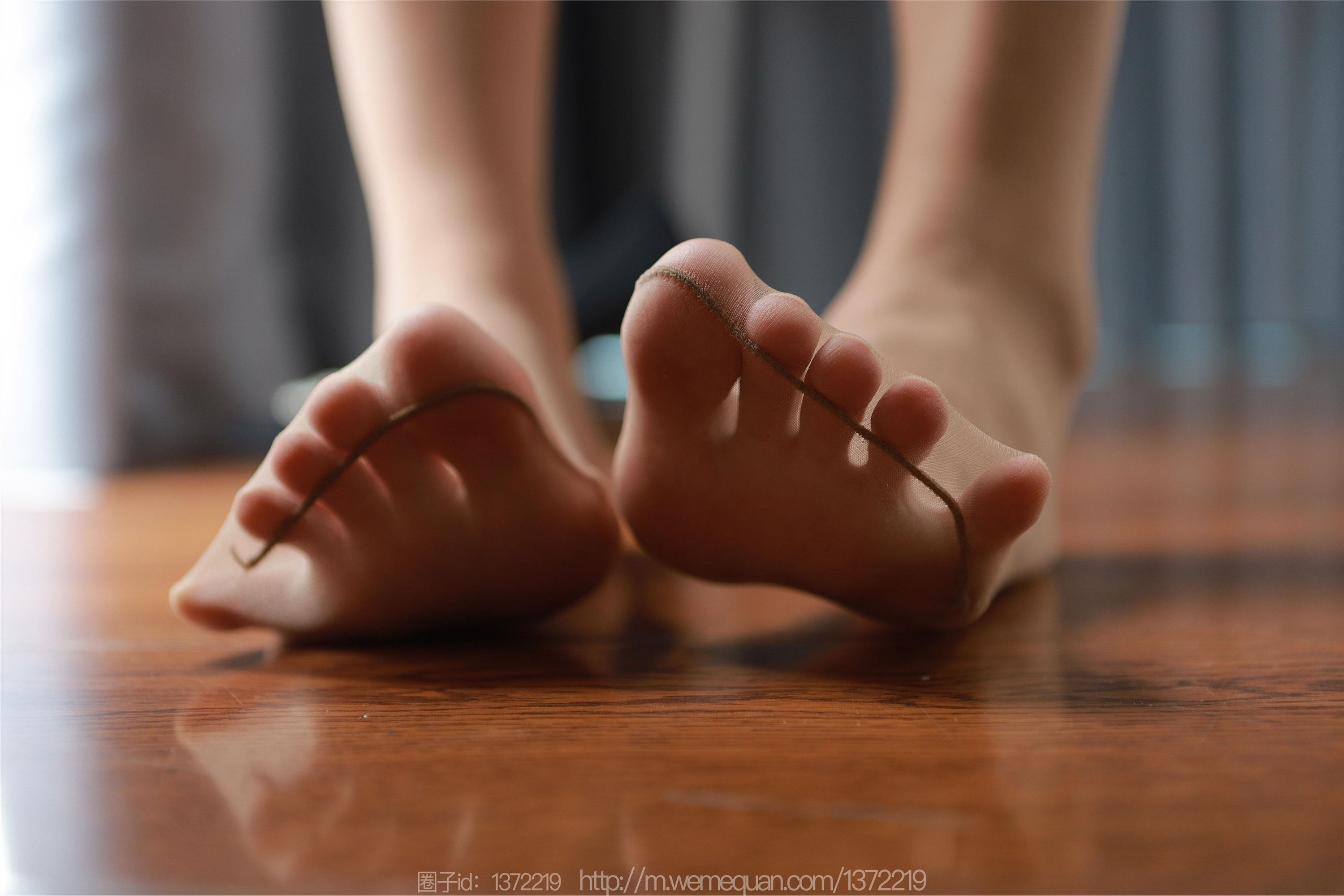 IESS异思趣向  2023.10.01 丝享家 1547 小宝《不开灯的房间》